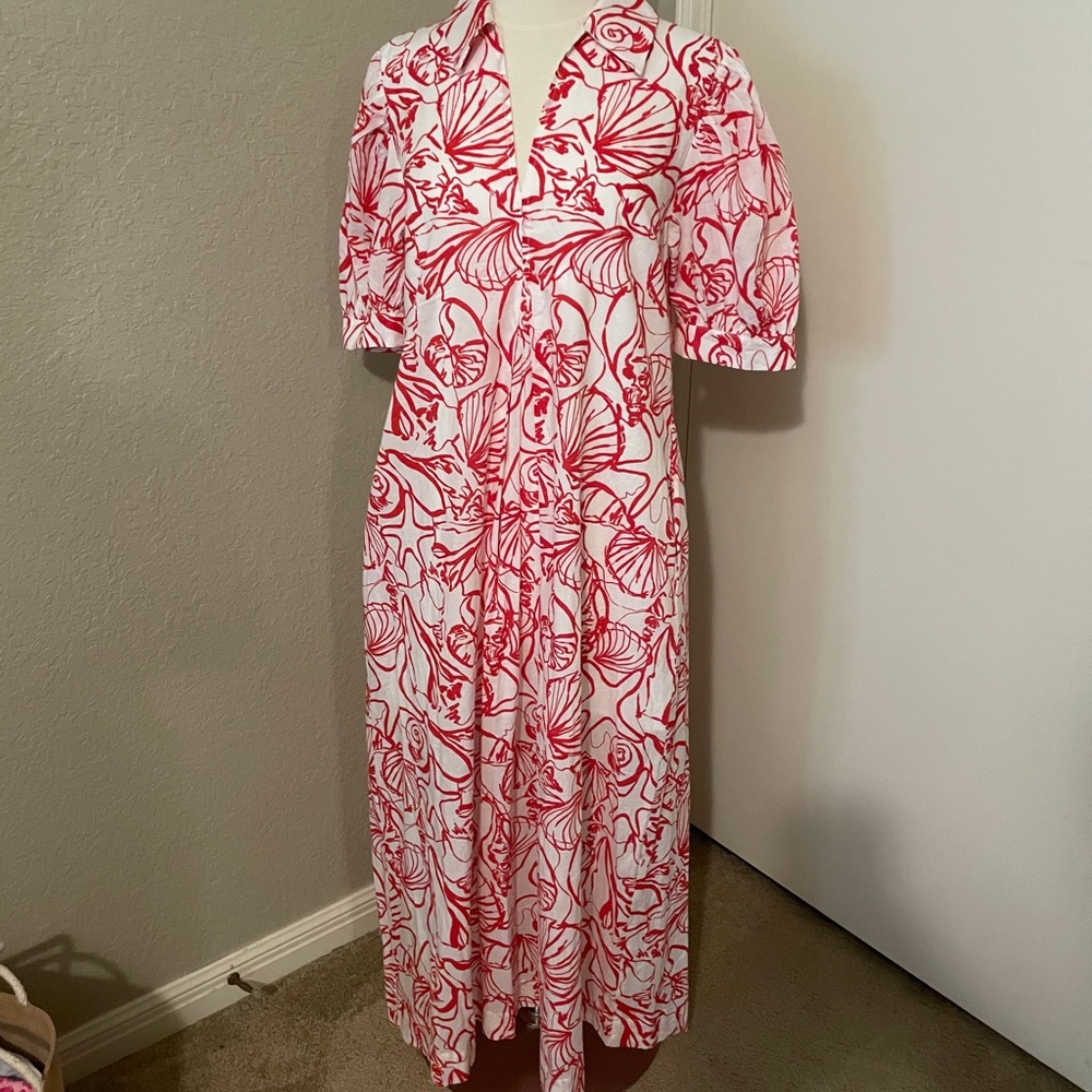 Elegant Red Seashell Maxi Dress